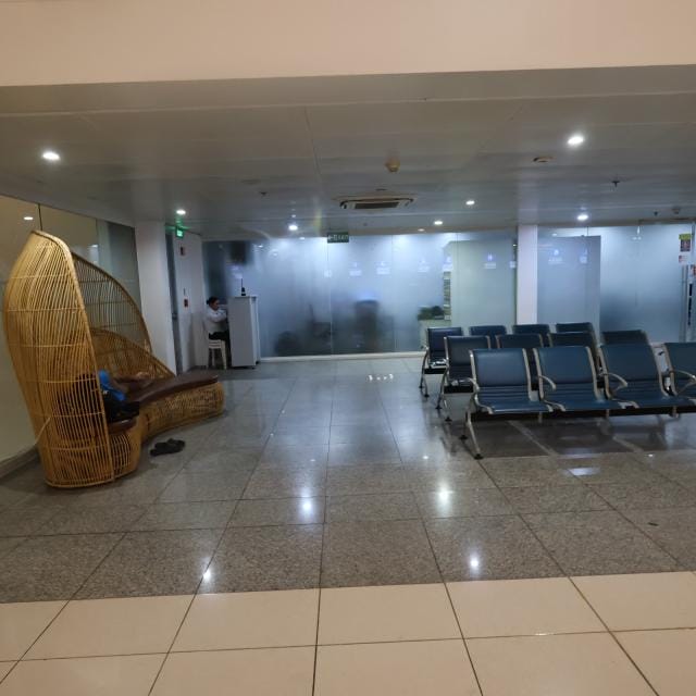 ターミナル2（Terminal 2）の時間つぶし