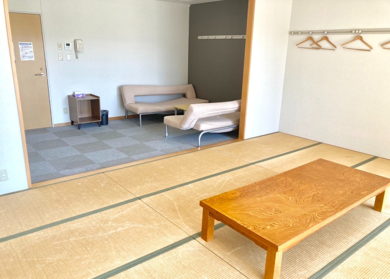 学生寮個室（和室）引率の方、社会人の方優先