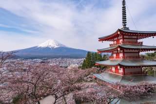 世界遺産の富士山を臨む絶景