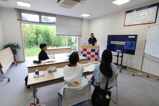 最大10人までの少人数クラス