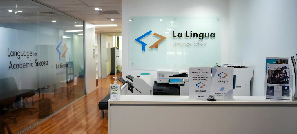 La Lingua Language School