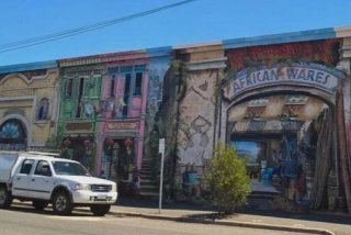 壁画やストリートアートの街
