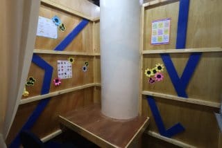 講師の採用基準が高い