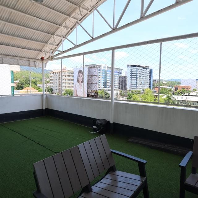 屋上ラウンジ