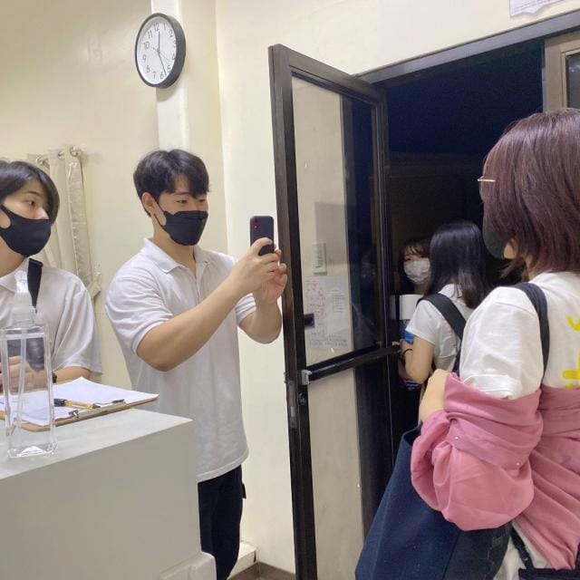 空港ピックアップ