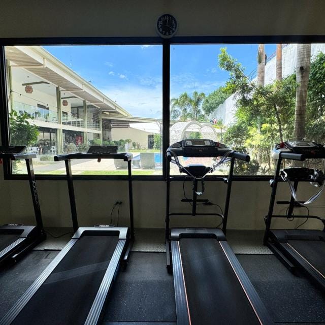ジム