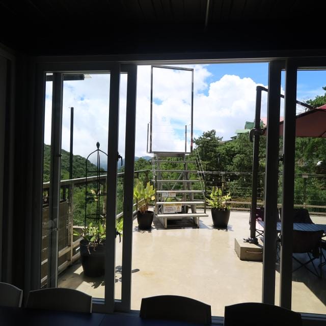 カフェ（AQUA GARDEN）