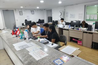 校内で両替も可能