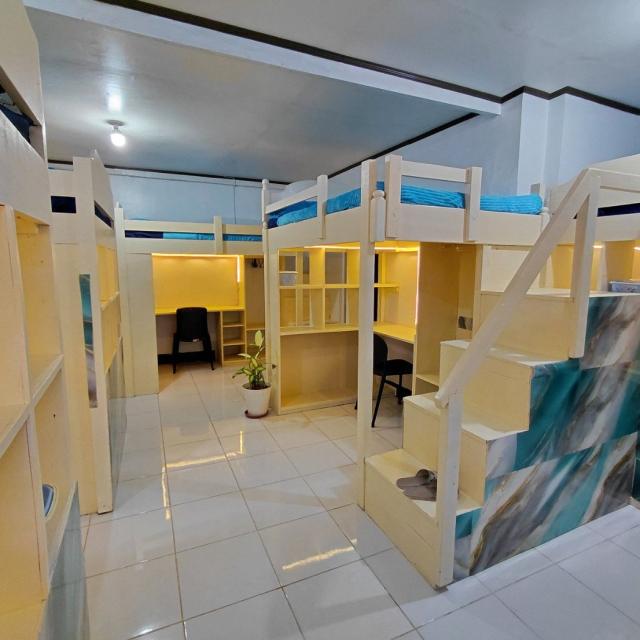 5人部屋（Dormitory）