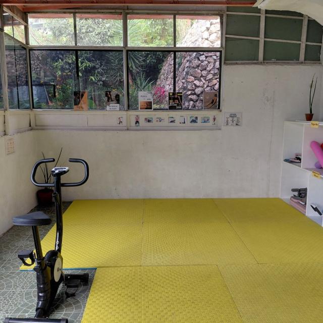 ジム