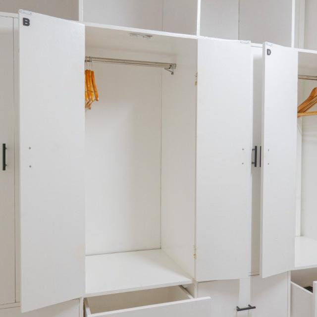 スタジオ4人部屋（女性）