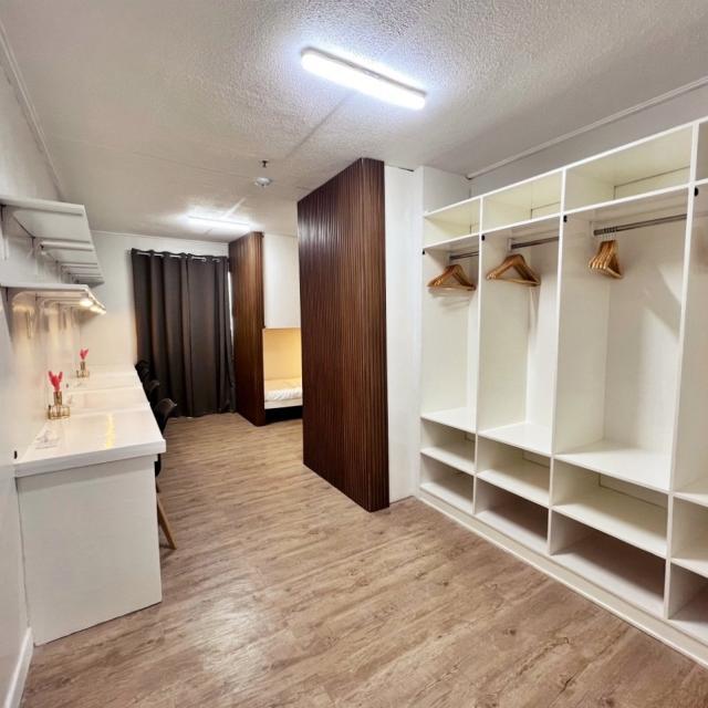 スタジオ4人部屋（男性）