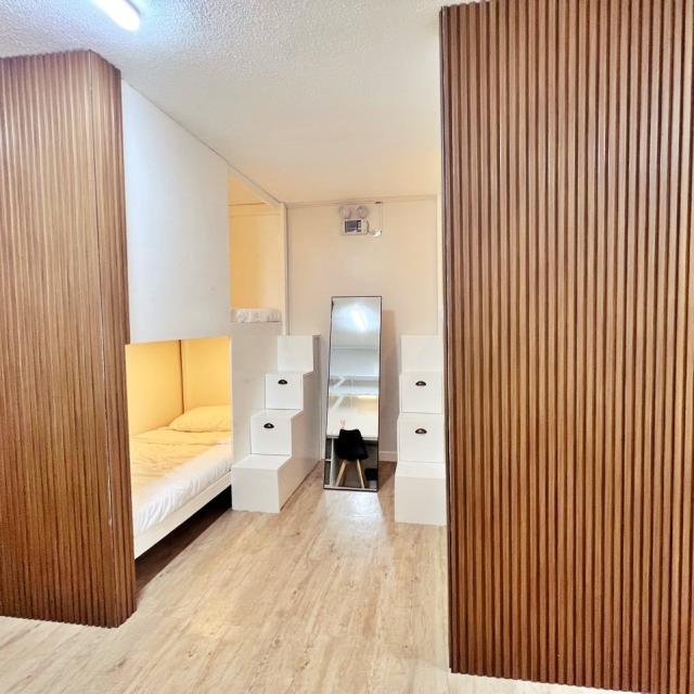 スタジオ4人部屋（男性）