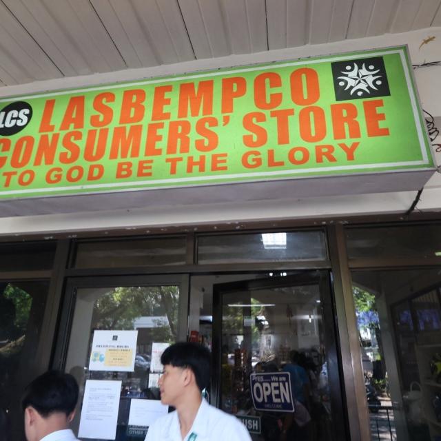 ラサール大学売店