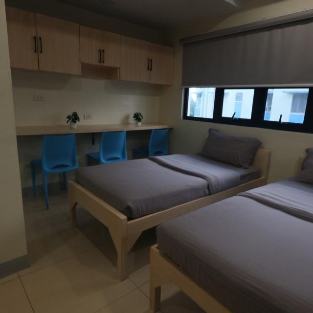 学生寮4人部屋