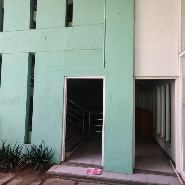 学生寮外観