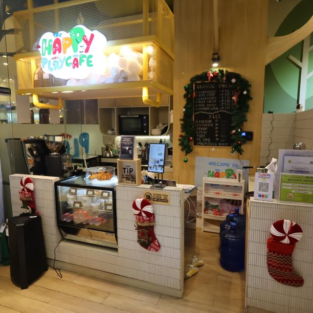 ハッピープレイカフェ