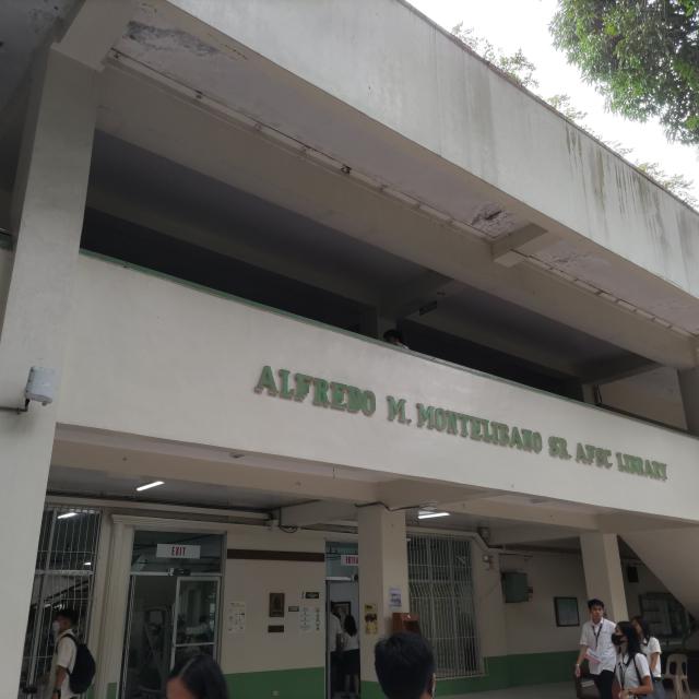 ラサール大学講義棟