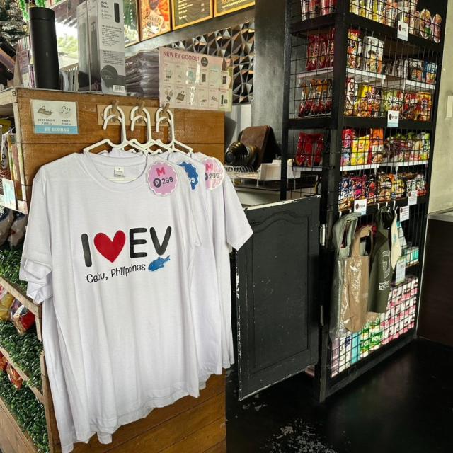 カフェ兼売店