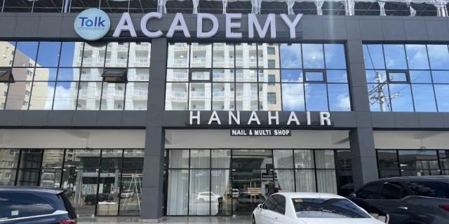 TALK ACADEMY