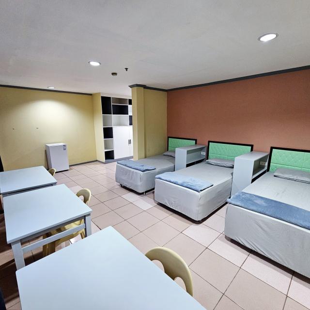 学生寮3人部屋