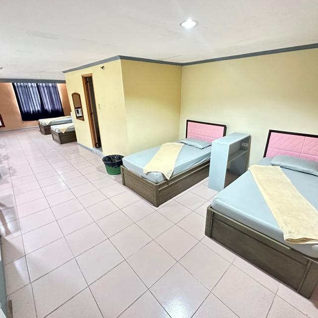 学生寮4人部屋