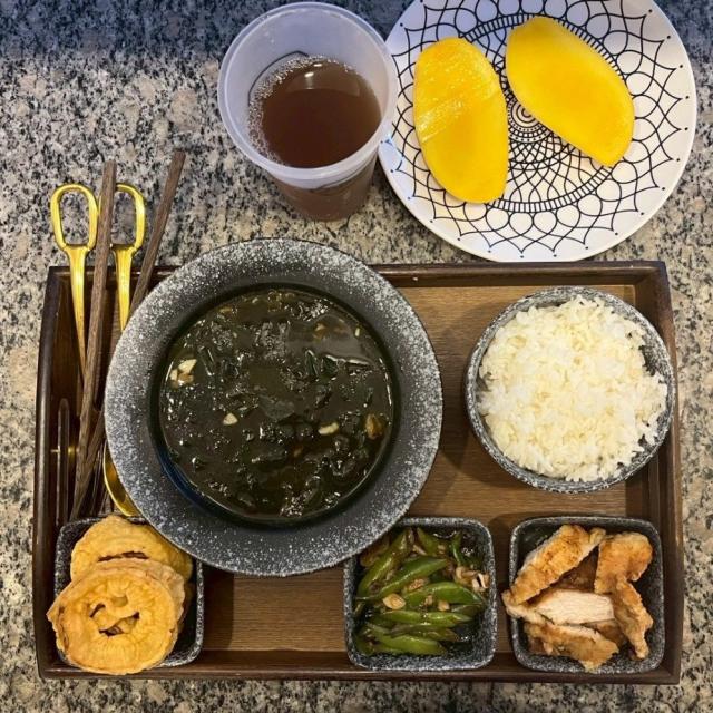 食事