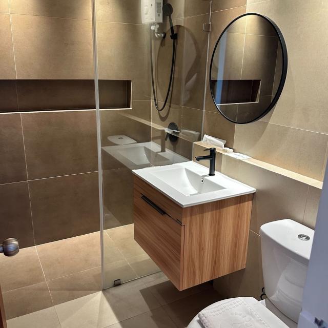 Feliness Hotel / 3-Star Hotel