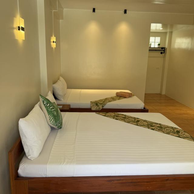 Feliness Hotel / 3-Star Hotel