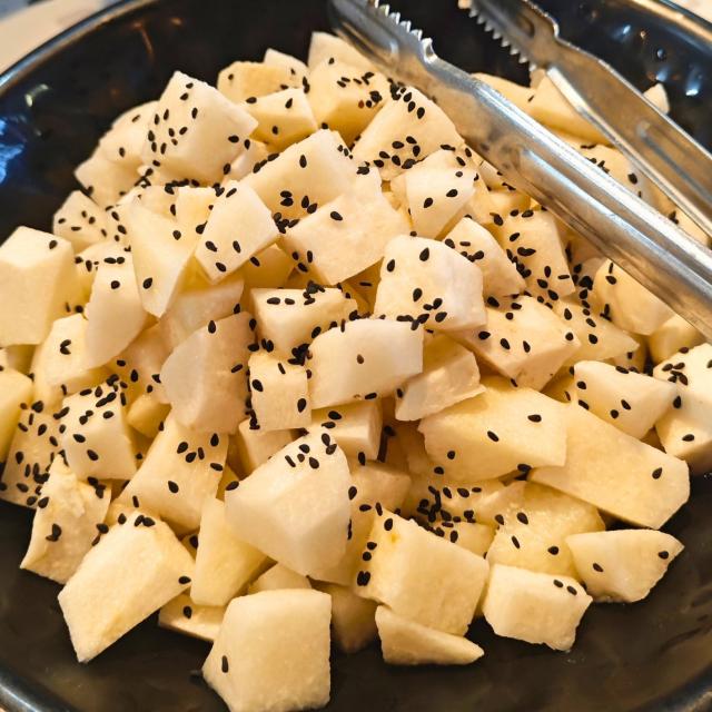 朝食