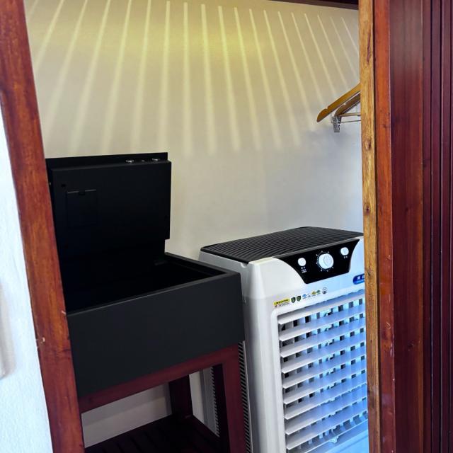 Aira Hotel