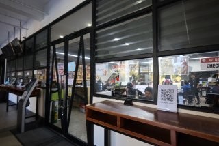 整理券が発券されるオフィス