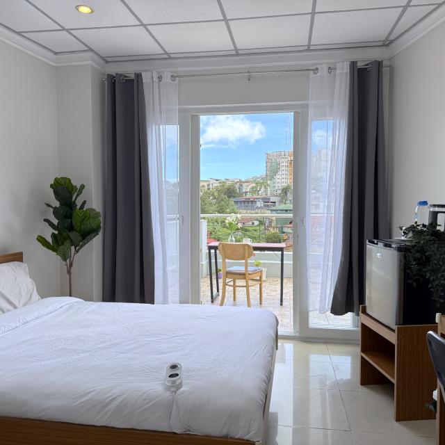Premium Single Room