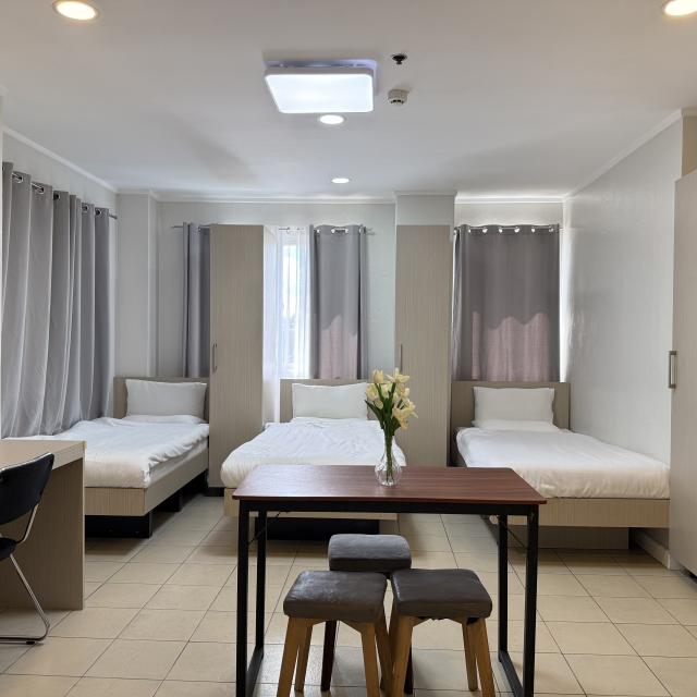 Triple Room