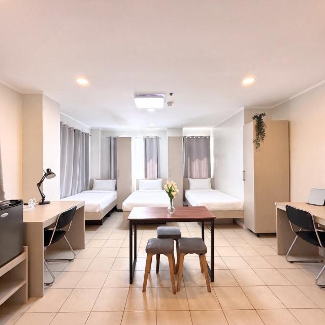 Triple Room
