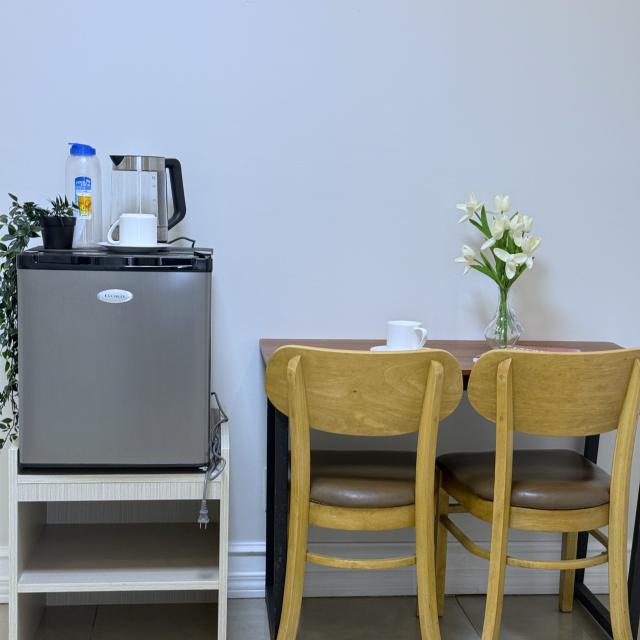 Semi-Single Room