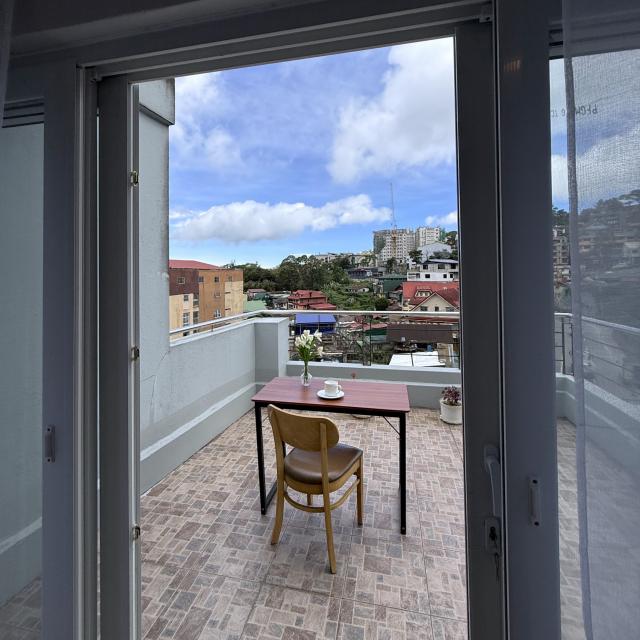 Premium Single Room