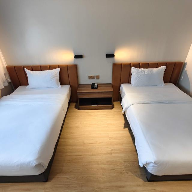 外部ホテル寮（2、3人部屋）