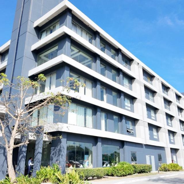 学校外観